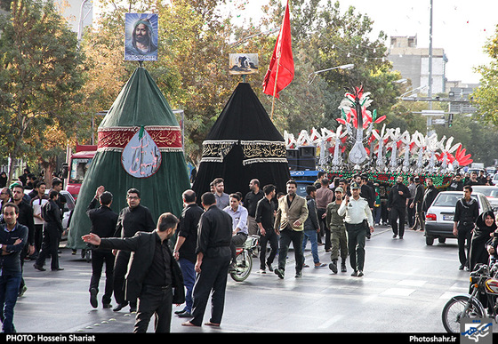 گزارش تصویری | کاروان اعلان ماه محرم در مشهد | عکس : حسین شریعت /شهرآرا