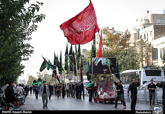 گزارش تصویری | کاروان اعلان ماه محرم در مشهد | عکس : حسین شریعت /شهرآرا