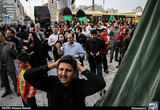 گزارش تصویری | کاروان اعلان ماه محرم در مشهد | عکس : حسین شریعت /شهرآرا