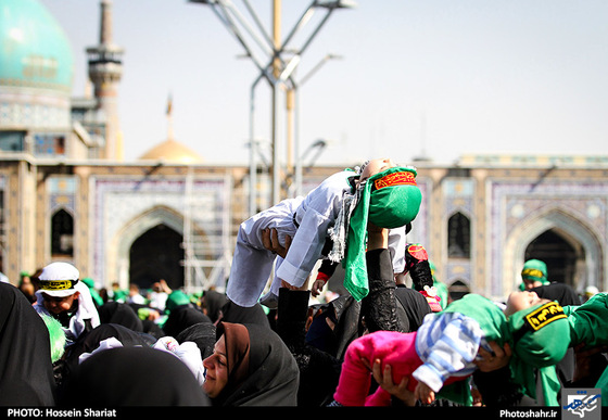 گزارش تصویری | همایش شیرخوارگان حسینی در حرم رضوی | عکس : حسین شریعت /شهرآرا
