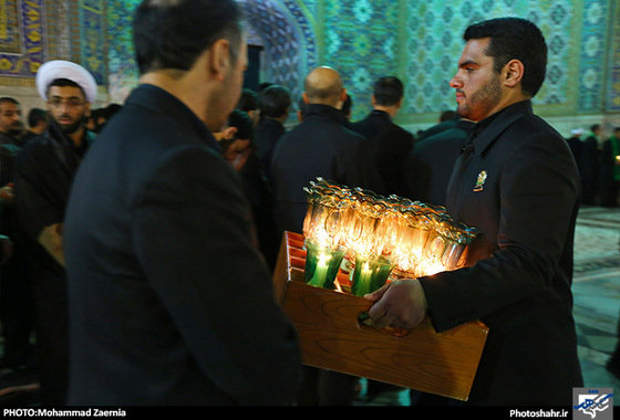 گزارش تصویری | مراسم خطبه خوانی شب عاشورا در حرم مطهر رضوی | عکس محمد زائرنیا /شهرآرا