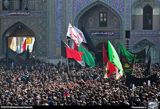 گزارش تصویری | مراسم عزاداری عاشورای حسینی در مشهد | عکس : محمد زائرنیا / شهرآرا