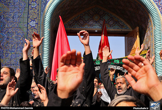 گزارش تصویری | مراسم عزاداری عاشورای حسینی در مشهد | عکس : محمد زائرنیا / شهرآرا