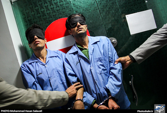 گزارش تصویری | دستگیری سارقان مسلح طلافروشی در مشهد |عکس : محمد حسن صلواتی /شهرآرا