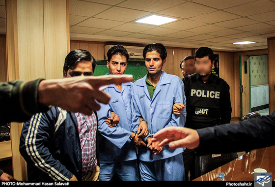 گزارش تصویری | دستگیری سارقان مسلح طلافروشی در مشهد |عکس : محمد حسن صلواتی /شهرآرا