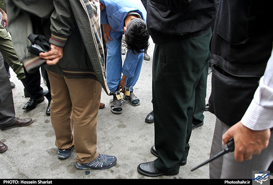 گزارش تصویری | بازسازی صحنه قتل طلافروش مشهدی | عکس :حسین شریعت /شهرآرا