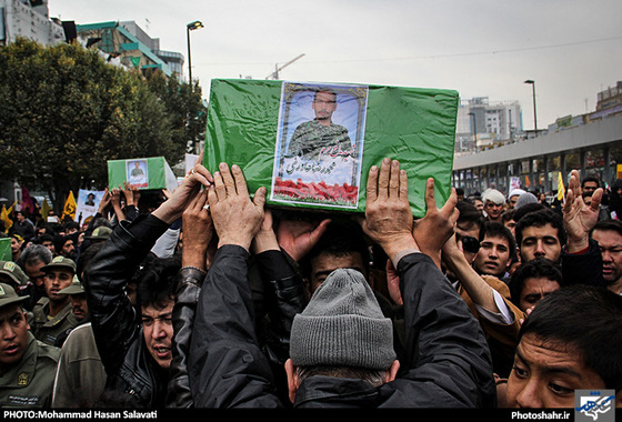 گزارش تصویری | تشییع سه شهید مدافع حرم در مشهد | عکس : محمد حسن صلواتی /شهرآرا