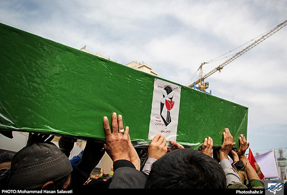گزارش تصویری | تشییع سه شهید مدافع حرم در مشهد | عکس : محمد حسن صلواتی /شهرآرا