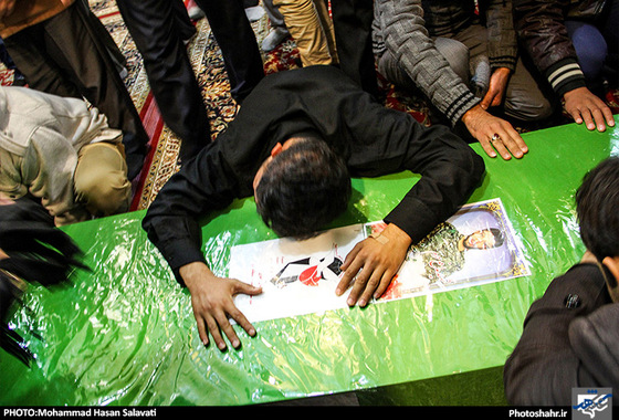 گزارش تصویری/ تشییع دو شهید مدافع حرم در مشهد /عکاس : محمد حسن صلواتی /شهرآرا