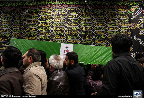 گزارش تصویری/ تشییع دو شهید مدافع حرم در مشهد /عکاس : محمد حسن صلواتی /شهرآرا