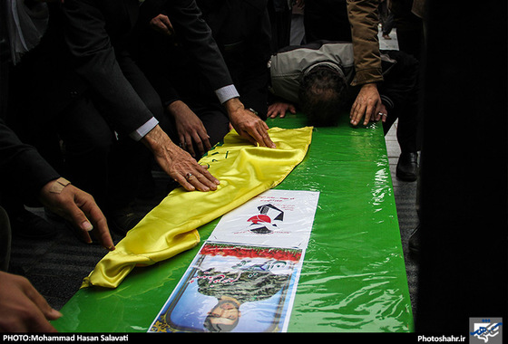 گزارش تصویری/ تشییع دو شهید مدافع حرم در مشهد /عکاس : محمد حسن صلواتی /شهرآرا