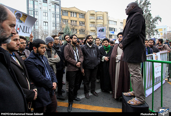 گزارش تصویری | تجمع اعتراض‌آمیز در محکومیت کشتار شیعیان نیجریه‎ در مشهد | عکس : محمد حسن صلواتی / شهرآرا