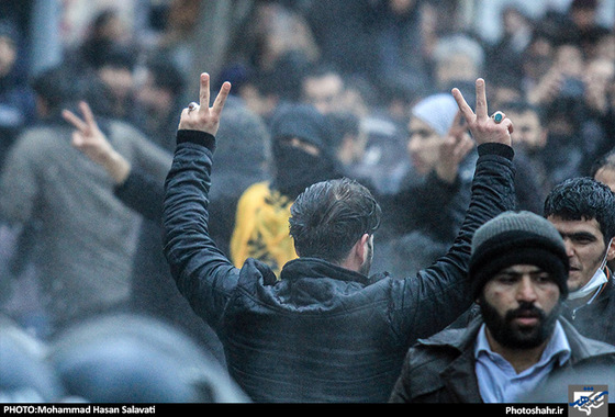 گزارش تصویری | تجمع اعتراض آمیز مردم مشهد به اعدام شیخ نمر | عکس : محمد حسن صلواتی /شهرآرا