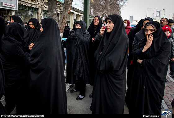 گزارش تصویری | تشییع پیکر سه شهید مدافع حرم در مشهد | عکس : محمد حسن صلواتی /شهرآرا
