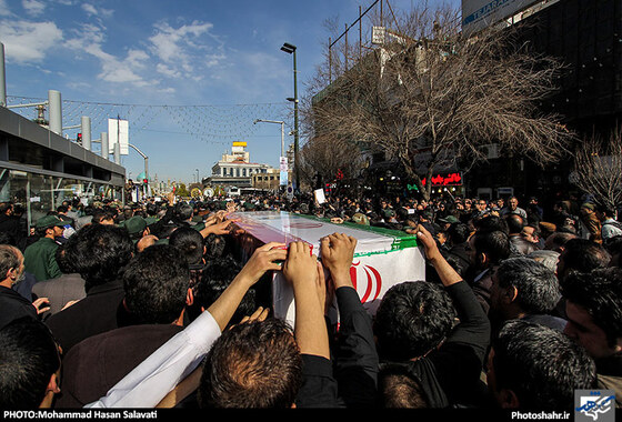 گزارش تصویری | تشییع پیکرهای مطهر شهیدان مدافع حرم قاجاریان و رضایی | عکس : محمد حسن صلواتی /شهرآرا
