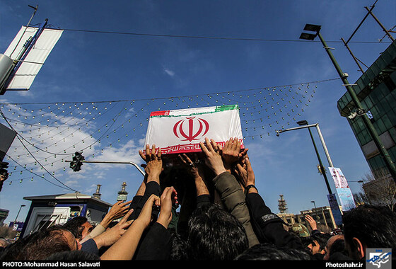 گزارش تصویری | تشییع پیکرهای مطهر شهیدان مدافع حرم قاجاریان و رضایی | عکس : محمد حسن صلواتی /شهرآرا