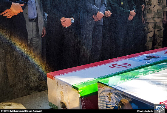 گزارش تصویری | تشییع پیکرهای مطهر شهیدان مدافع حرم قاجاریان و رضایی | عکس : محمد حسن صلواتی /شهرآرا