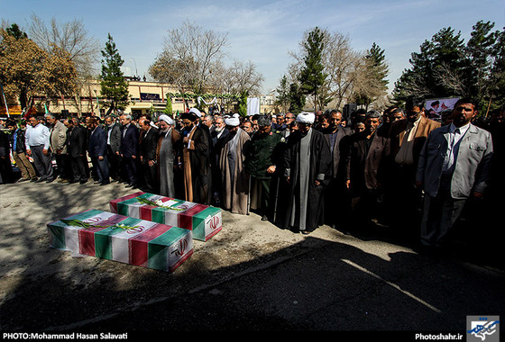 گزارش تصویری | تشییع پیکر دو شهید گمنام در مشهد | عکس : محمد حسن صلواتی /شهرآرا