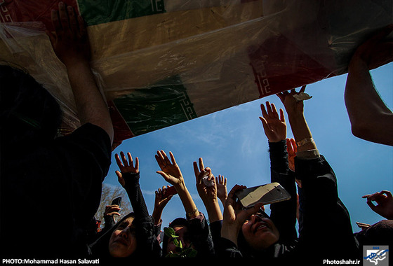 گزارش تصویری | تشییع پیکر دو شهید گمنام در مشهد | عکس : محمد حسن صلواتی /شهرآرا