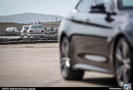 گزارش تصویری | مسابقات اتومبیلرانی سرعت جام شهدا | عکس : محمد حسن صلواتی /شهرآرا