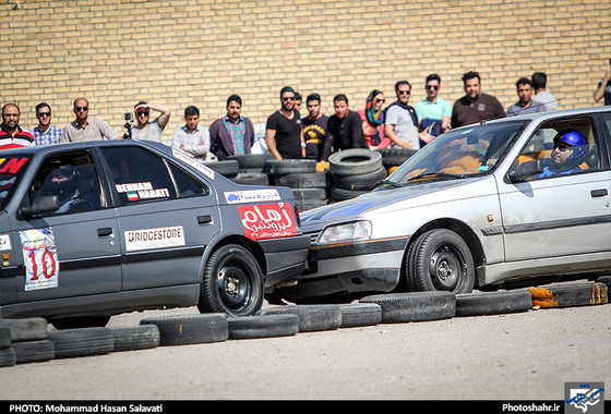 گزارش تصویری | مسابقات اتومبیلرانی سرعت جام شهدا | عکس : محمد حسن صلواتی /شهرآرا