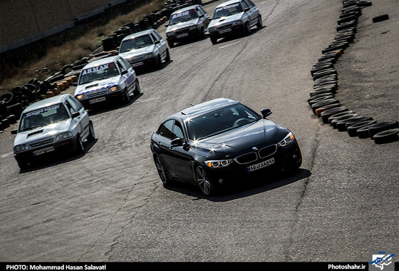 گزارش تصویری | مسابقات اتومبیلرانی سرعت جام شهدا | عکس : محمد حسن صلواتی /شهرآرا