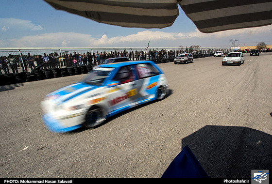 گزارش تصویری | مسابقات اتومبیلرانی سرعت جام شهدا | عکس : محمد حسن صلواتی /شهرآرا