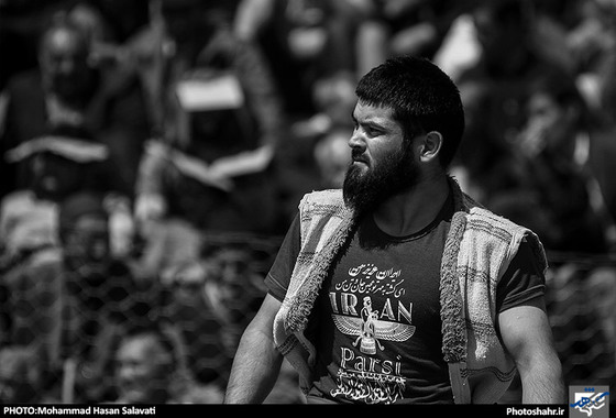 گزارش تصویری | مسابقات کشتی باچوخه در شهرستان فیروزه نیشابور | عکس : محمد حسن صلواتی / شهرآرا