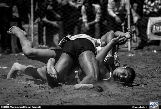 گزارش تصویری | مسابقات کشتی باچوخه در شهرستان فیروزه نیشابور | عکس : محمد حسن صلواتی / شهرآرا