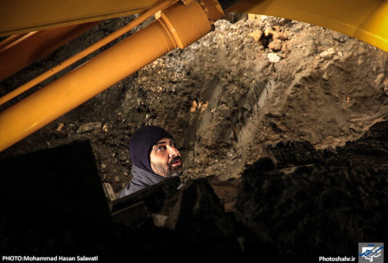 گزارش تصویری | عملیات خروج جسد کارگر مقنی از چاه | عکس : محمد حسن صلواتی /شهرآرا