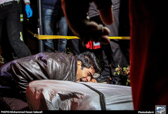 گزارش تصویری | عملیات خروج جسد کارگر مقنی از چاه | عکس : محمد حسن صلواتی /شهرآرا