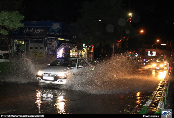 گزارش تصویری | آب گرفتگی خیابان های مشهد بعد از بارش شدید باران | عکس : محمد حسن صلواتی /شهرآرا