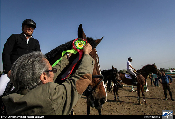 گزارش تصویری |  اولین دوره مسابقات پرش با اسب استان خراسان رضوی | عکس : محمد حسن صلواتی / شهرآرا