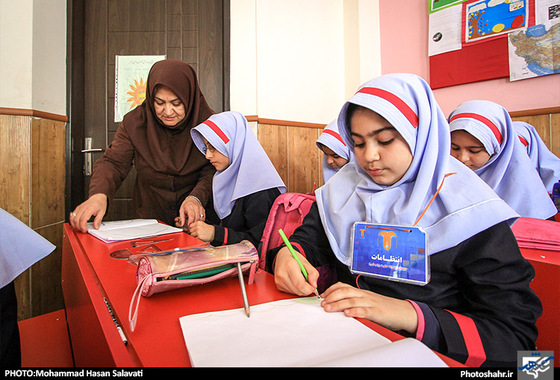 گزارش تصویری |  به مناسبت روز معلم  | عکاس : محمد حسن صلواتی /شهرآرا