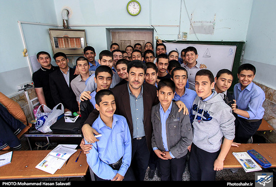 گزارش تصویری |  به مناسبت روز معلم  | عکاس : محمد حسن صلواتی /شهرآرا