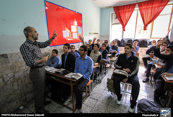 گزارش تصویری |  به مناسبت روز معلم  | عکاس : محمد حسن صلواتی /شهرآرا