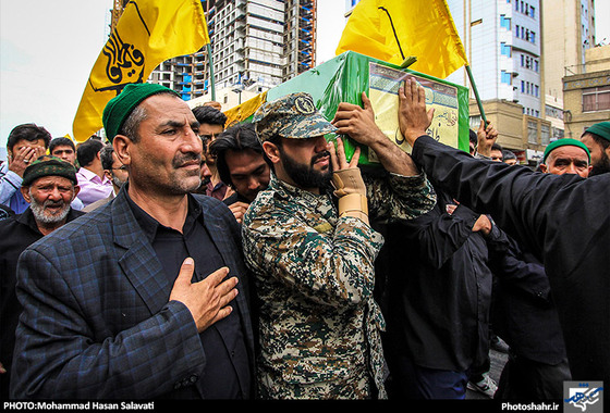 گزارش تصویری | تشییع پیکر مطهر 4 شهید مدافع حرم در مشهد | عکاس : محمد حسن صلواتی /شهرآرا