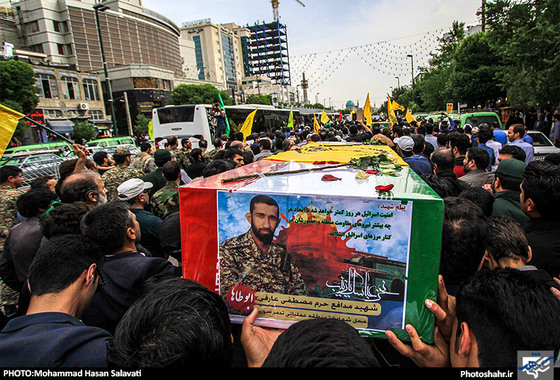 گزارش تصویری | تشییع پیکر مطهر 4 شهید مدافع حرم در مشهد | عکاس : محمد حسن صلواتی /شهرآرا