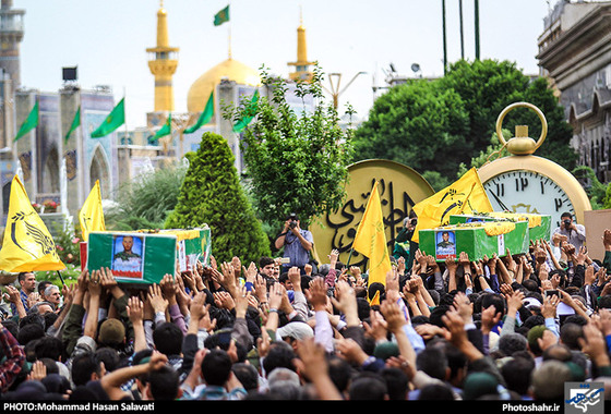 گزارش تصویری | تشییع پیکر مطهر 4 شهید مدافع حرم در مشهد | عکاس : محمد حسن صلواتی /شهرآرا