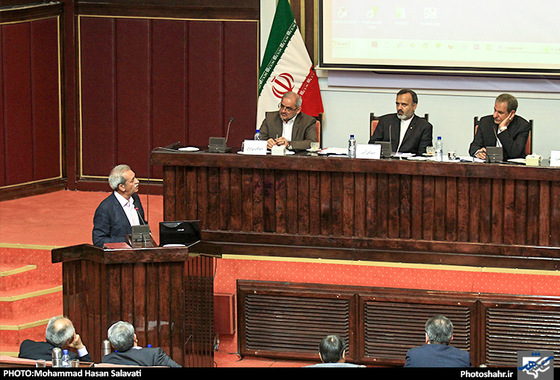 گزارش تصویری | جلسه ستاد اقتصاد مقاومتی خراسان رضوی با حضور معاون اول رییس جمهور | عکاس : محمد حسن صلواتی /شهرآرا