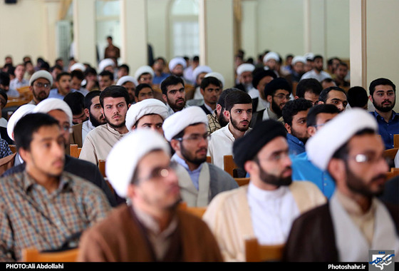 گزارش تصویری | مراسم عمامه گذاری طلاب دانشگاه علوم اسلامی رضوی  | عکاس  : علی عبداللهی /شهرآرا