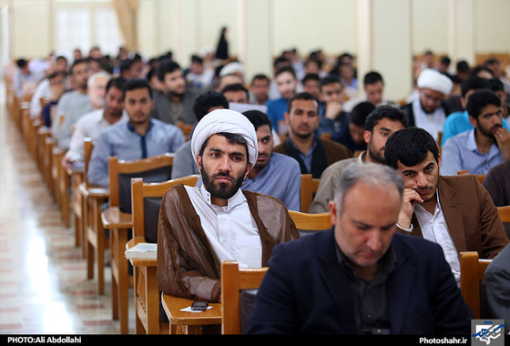 گزارش تصویری | مراسم عمامه گذاری طلاب دانشگاه علوم اسلامی رضوی  | عکاس  : علی عبداللهی /شهرآرا