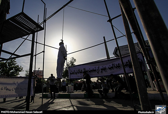 گزارش تصویری | اجرای حکم قصاص قاتل طلافروشی در مشهد | عکاس : محمد حسن صلواتی / شهرآرا