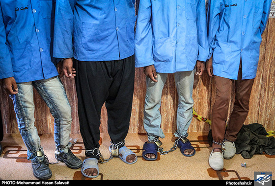 گزارش تصویری | بازسازی صحنه قتل سه عضو خانواده در شهرک باهنر مشهد | عکاس: محمد حسن صلواتی /شهرآرا