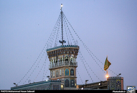 گزارش تصویری | ضیافت افطار در حرم امام رضا علیه السلام | عکاس : محمد حسن صلواتی | شهرآرا