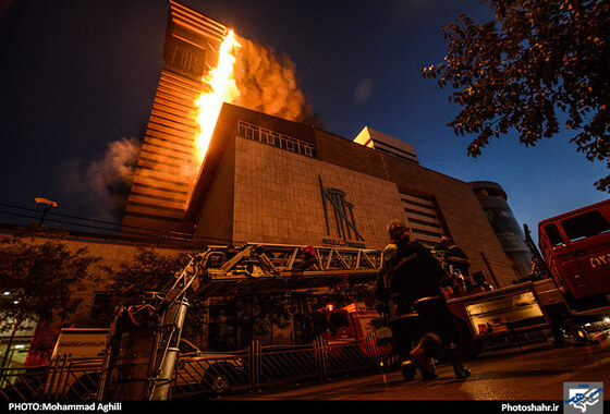 گزارش تصویری | آتش سوزی گسترده در برج سلمان مشهد | عکاس : محمد عقیلی /شهرآرا