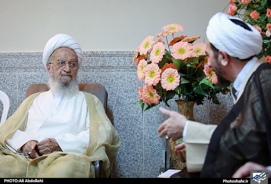 گزارش تصویری | دیدار آیت الله مکارم شیرازی با مسئولان دادگستری مشهد | عکاس : علی عبداللهی /شهرآرا 