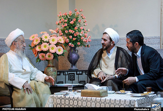 گزارش تصویری | دیدار آیت الله مکارم شیرازی با مسئولان دادگستری مشهد | عکاس : علی عبداللهی /شهرآرا 