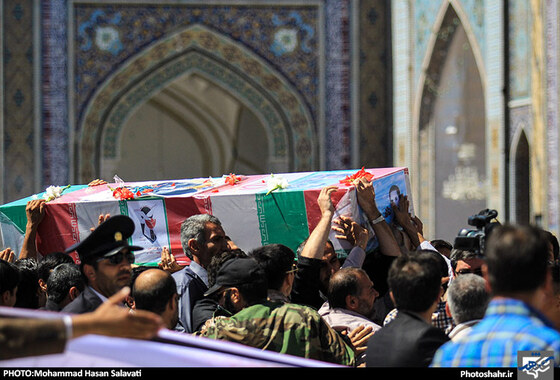 گزارش تصویری | تشییع پیکر جانباز شهید رجب محمد زاده ( بابا رجب ) | عکاس : محمد حسن صلواتی /شهرآرا
