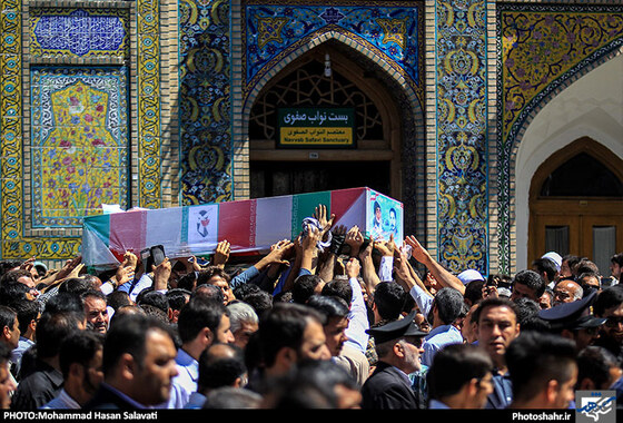 گزارش تصویری | تشییع پیکر جانباز شهید رجب محمد زاده ( بابا رجب ) | عکاس : محمد حسن صلواتی /شهرآرا